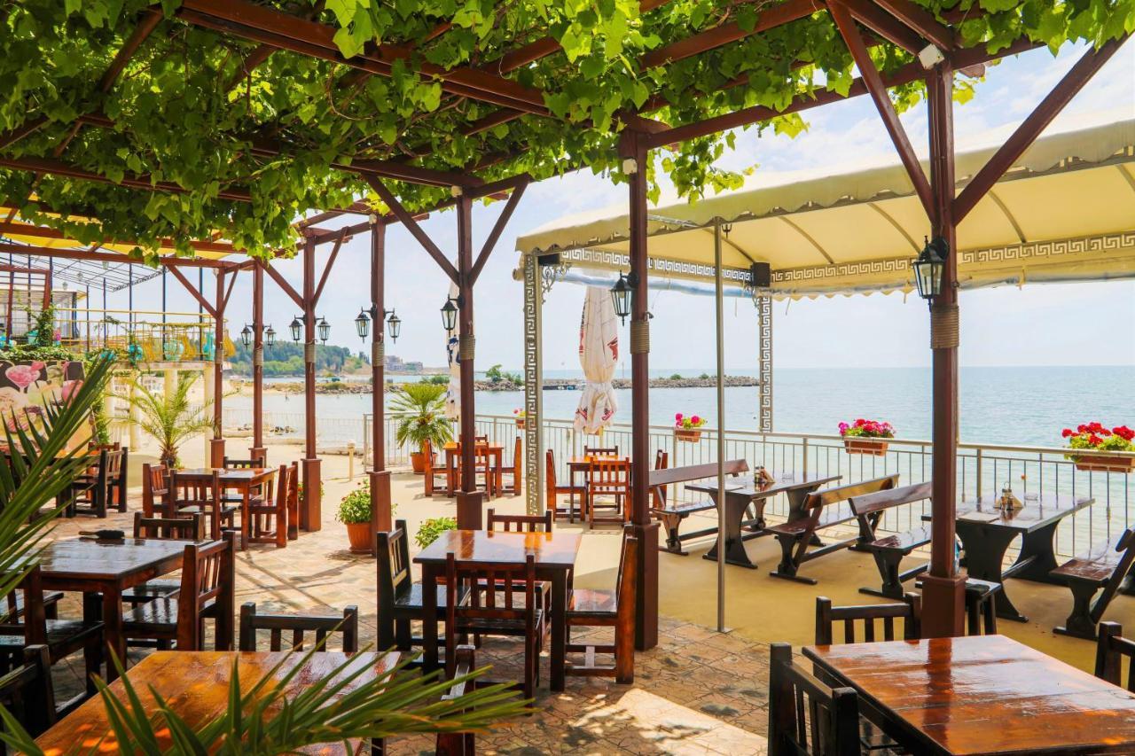 Petrov Family Hotel Nesebyr Zewnętrze zdjęcie
