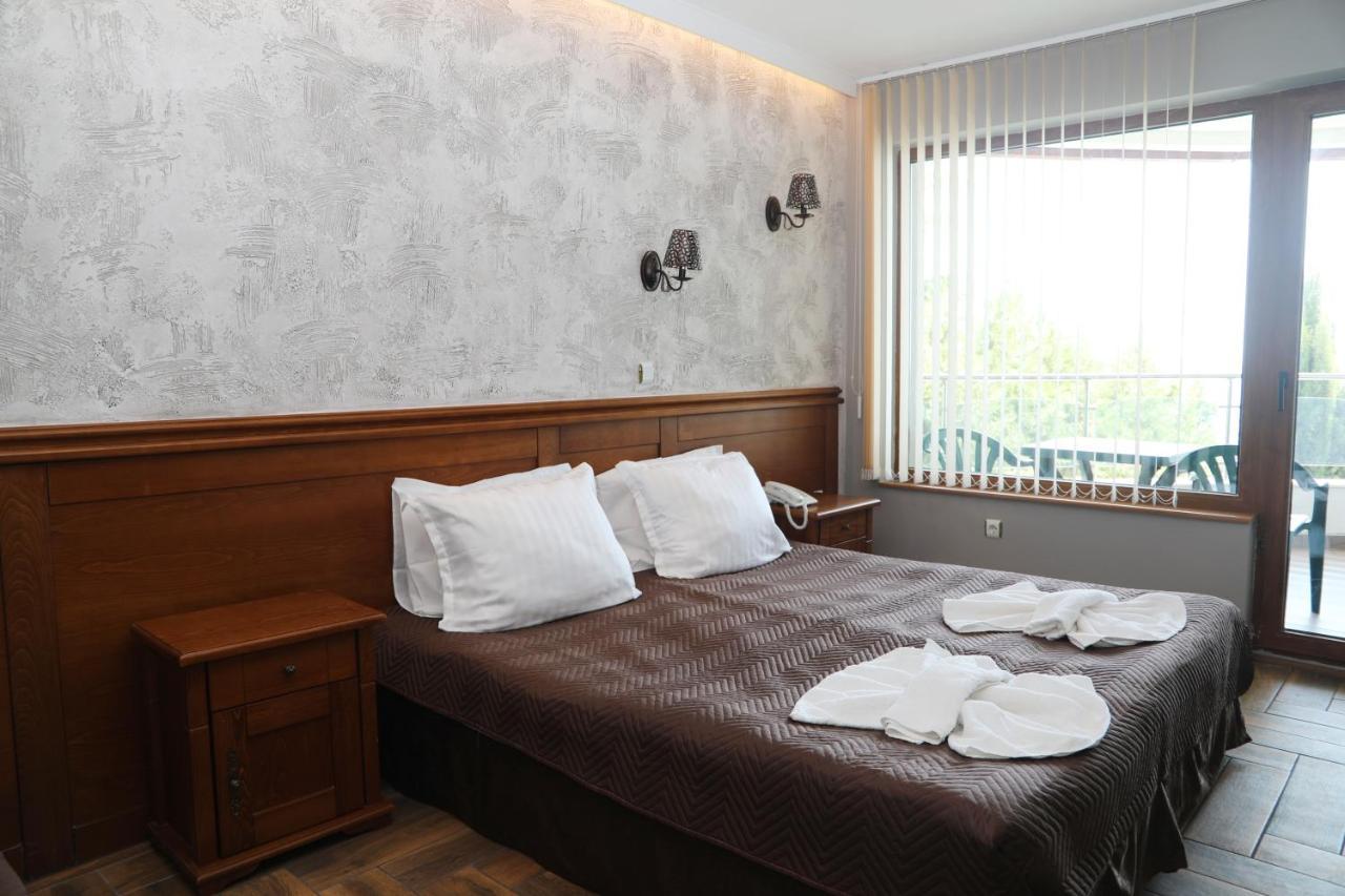 Petrov Family Hotel Nesebyr Zewnętrze zdjęcie